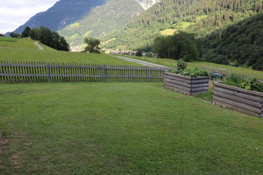 Ferienwohnung Fuer 5 Personen In Cumpadials, Inmitten Der Surselva Sumvitg 외부 사진